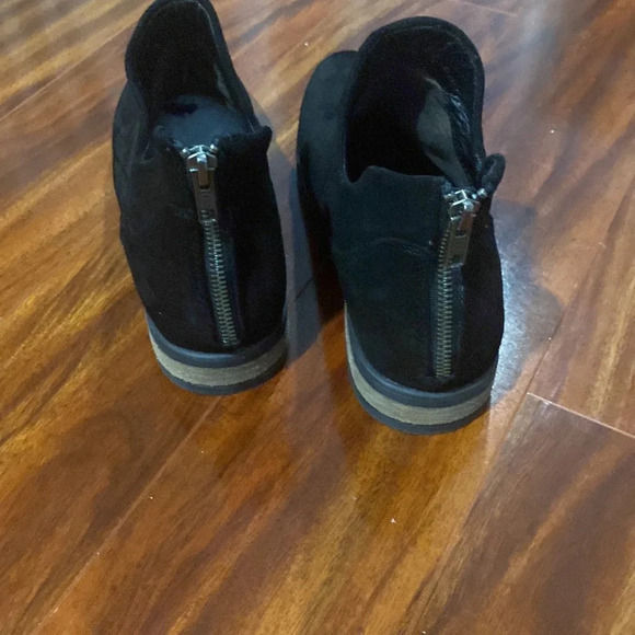 Born Womens Arula Black Leather Comfort Back Zip Ankle Booties Size 7/38M NWOB - Picture 6 of 10